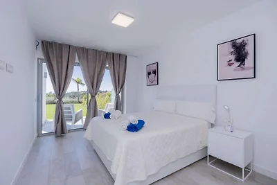 Apartment-Refugium an der Crystal Lagoon