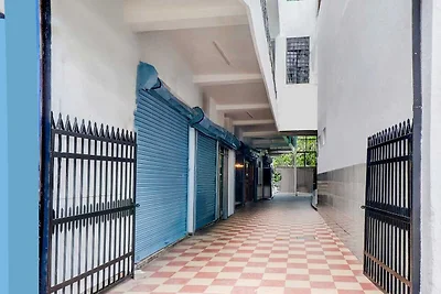 Hotel O Dehradun Central Junction