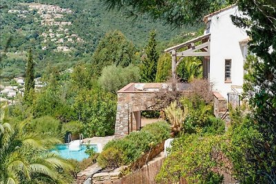 Schöne Villa in Cavalaire sur Mer mit...