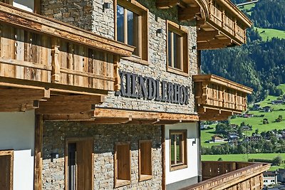 Moderne boerderij in Schwendau Balkon