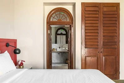 Soggiorni Heritage Queen House of Jasol Pink...