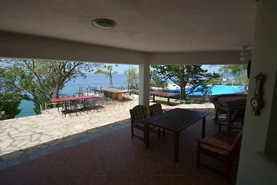 Adria Paradies by Marinko