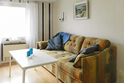 7 persone case ad LYSEKIL