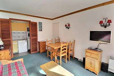 SONNIGE WOHNUNG, TV IM WOHNZIMMER UND...