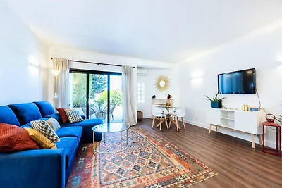 Villa in Ferragudo nahe Caneiros Strand