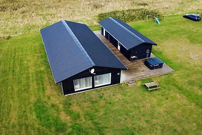 12 Personen Ferienhaus in Harboøre-By Traum