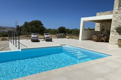 Villa in Kamilari mit Schwimmbecken