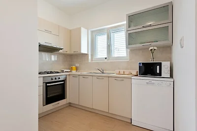 Apartment in Nevi?ane f�r 6 Personen