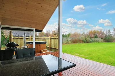 4 sterren vakantie huis in Væggerløse-By...
