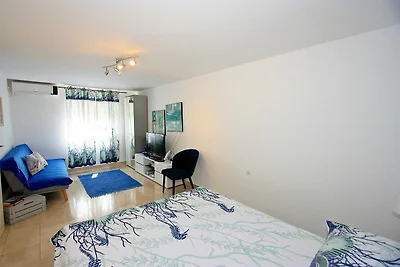 Apartment Zorica - One Bedroom Apartment with...