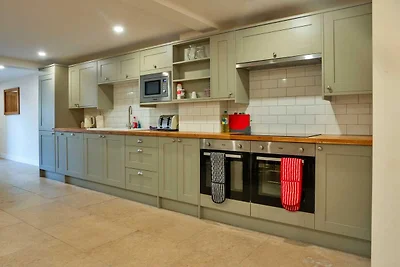 Scheune in Cotswolds mit eigenem Whirlpool