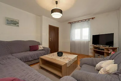 Three Bedroom Holiday Home