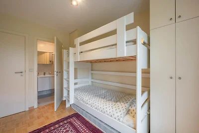 Wohnung in einer Villa mit Terrasse