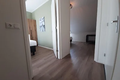 Luxuriöse Villa am friesischen Wasser mit...
