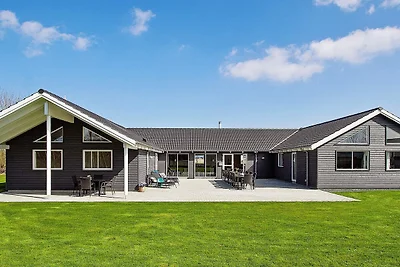 Maison de vacances pour 24 a Hasselberg