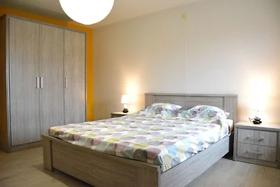 Casa vacanze a Couvin con terrazza