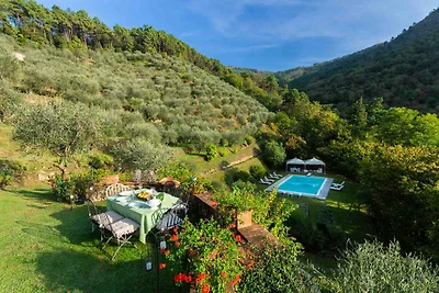 Casale in Toscana con piscina