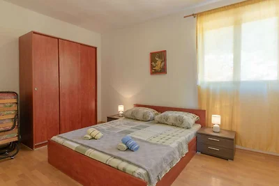 Apartment Olivera direkt am Meer mit Terrasse