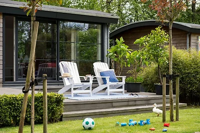 Villa sull'acqua a Loosdrecht con terrazza