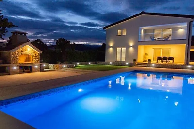 Ferienhaus in Imotski mit Schwimmbecken