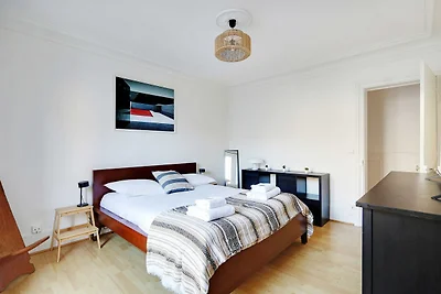 Ervaar de Parijse levensstijl: 2BR nabij Port...
