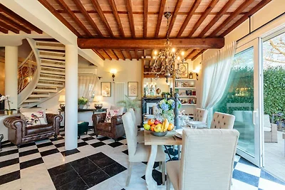 Bauernhaus in Lucca mit Pool und Jacuzzi