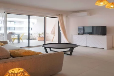 Gemütliches Hafenapartment mit Pool