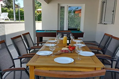 Villa in Brtonigla mit Schwimmbecken