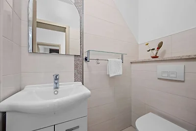 Appartamento con 3 camere da letto con vista