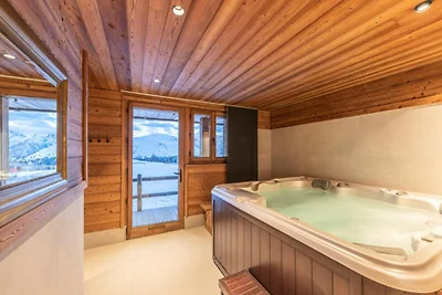 Chalet in Alpe d'Huez mit Spa und Skizugang