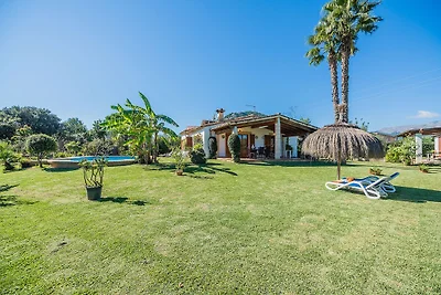 Villa mallorquina contemporánea para 6...