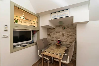 Apartment Neve - Two Bedroom Apartment