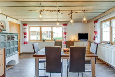 Wohnung in Wildsteig mit möbliertem Garten