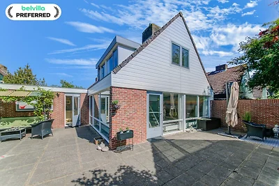 Komfortables Ferienhaus in Meeresnähe