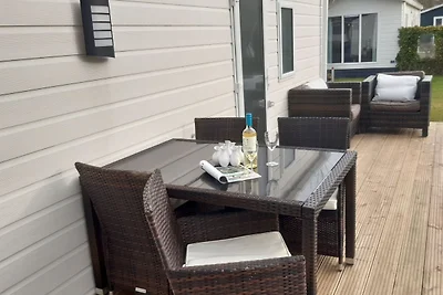 Chalet in Hippolytushoef mit Terrasse