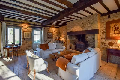 Agriturismo con piscina privata riscaldata