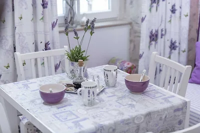 L & L Old Town Apartments - One bedroom Apart...