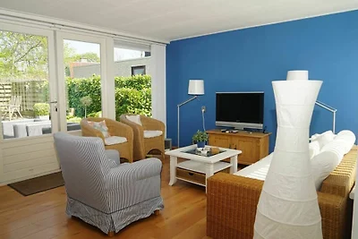 Holiday house in Ouddorp with 2 bedrooms