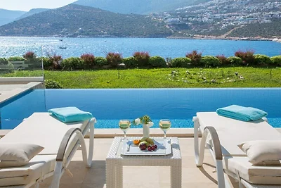 Villa in Kalkan met zwembad