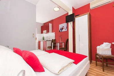 Villa Stil - Studio Apartment with Balcony an...