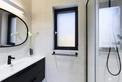 Chalet in Gollet mit Pool und Bergblick