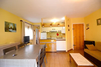 Wohnung Estany mit Terrasse