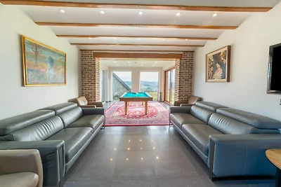 Soggiorno di gruppo con piscina, Chevron