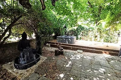 Bauernhaus in der Provence mit Pool