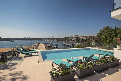 Schöne Villa am Meer