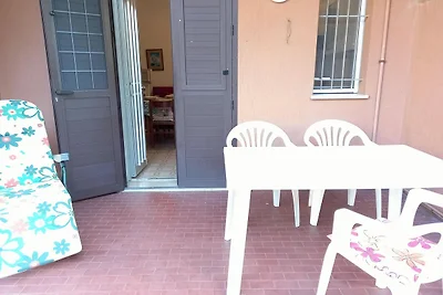Sfeervol appartement met eigen tuin
