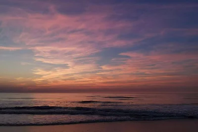 Afgelegen toevluchtsoord in de natuur -- By T...