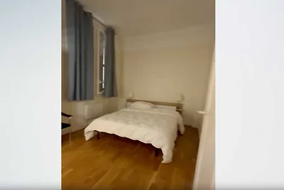 1BDR/2P Apt - in de buurt van Monceau en Arc ...
