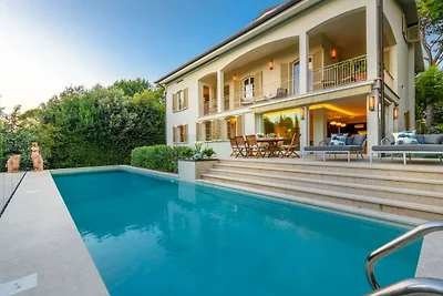 Moderne villa op het Toscaanse platteland
