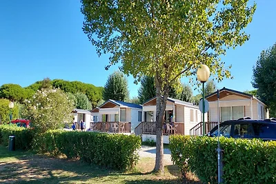 Mobile Home in Sarazena in einem Ferienpark